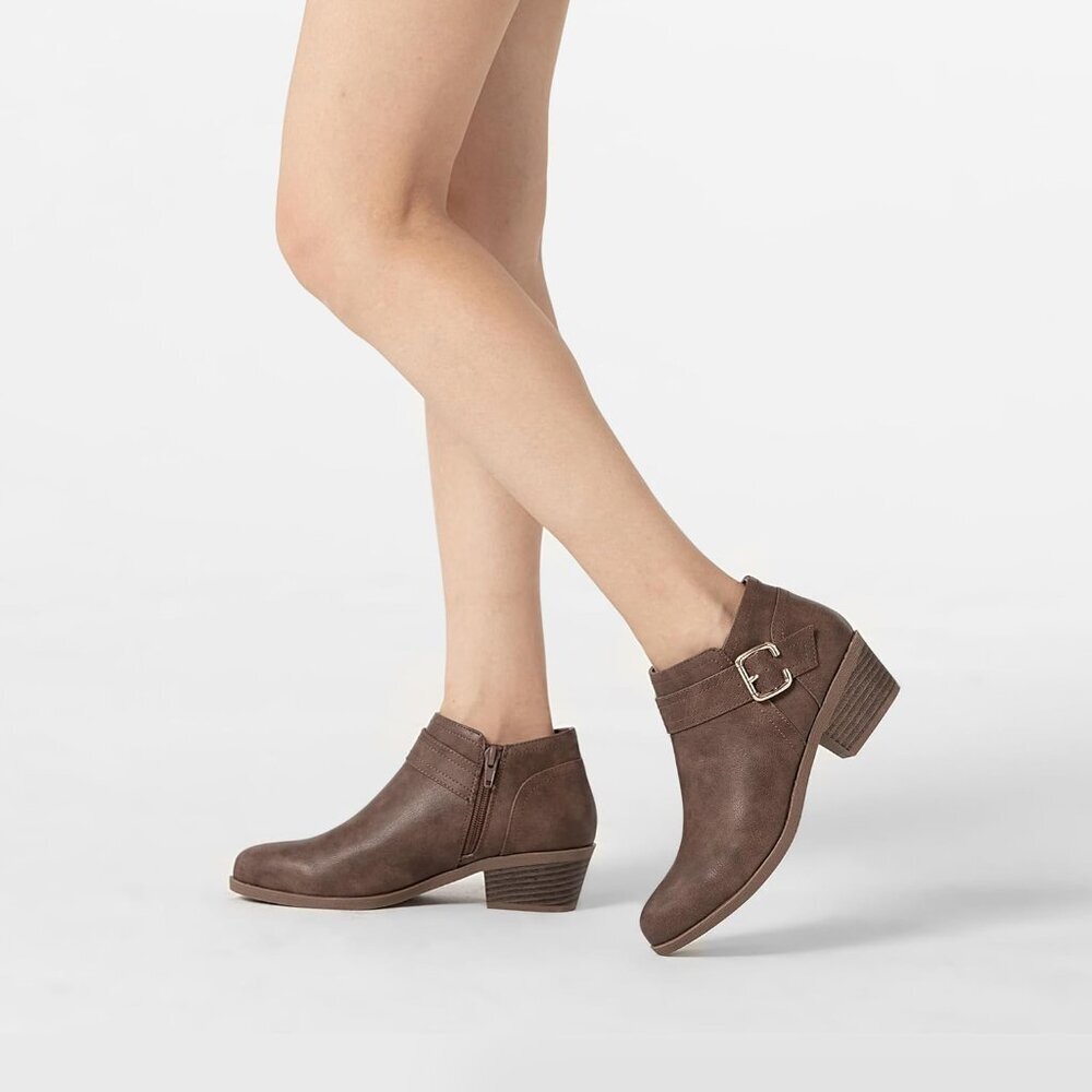 Women’s Taupe Chunky Low Heel Ankle Boots Classic Pointed Toe Zipper Booty - Picture 7 of 7